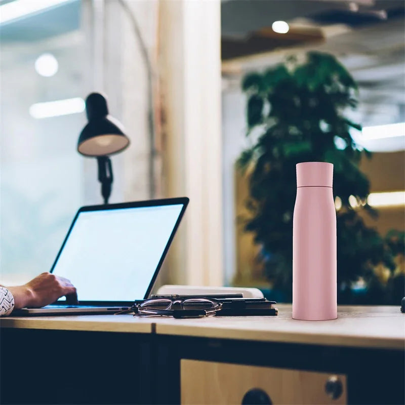 Smart Thermal Water Bottle Display